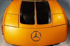 Mercedes-Benz C111 Typ II (1970) - in der Ausstellung "PS:. Ich liebe Dich. Sportwagen-Design der 1950er - 1970er Jahre"