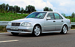 Bild: Mercedes-Benz C36 AMG (1994) - die schnellste C-Klasse ihrer Zeit (W202)