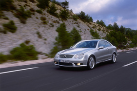 Mercedes-Benz CLK 55 AMG (2002) - das Seriencoupé unterwegs (2002)
