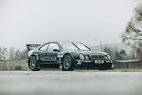 Mercedes-Benz CLK DTM (2000) - als Lot 190 angeboten an der RM/Sotheby's Versteigerung von Paris am 1. Februar 2023