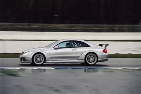 Mercedes-Benz CLK DTM AMG (2004) - Klaus Ludwig am Lenkrad des schnellen Serien-Derivats