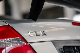 Mercedes-Benz CLK DTM AMG Coupé (2005) - CLK-Schriftzug wie bei der Serie