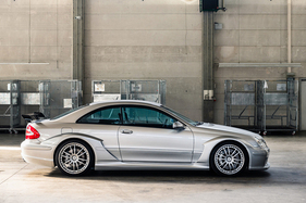 Mercedes-Benz CLK DTM AMG Coupé (2005) - das Coupé sitzt sechs Zentimeter tiefer als die Serienversion