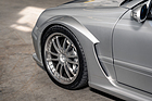 Mercedes-Benz CLK DTM AMG Coupé (2005) - die Verbreiterungen schaffen Platz für 255-Reifen vorne