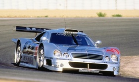 Mercedes-Benz CLK GTR (1997) - Einsatz beim FIA-GT-Lauf in Laguna Seca - Bernd Schneider siegt