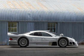 Mercedes-Benz CLK GTR (1998) - ultraflach, nur rund 1,1 Meter hoch