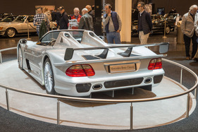 Mercedes-Benz CLK-GTR Roadster (2002) - Techno Classica 2023