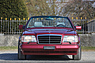 Mercedes-Benz E 320 Cabriolet (1994) – Mit farblosen Blinkern und lackierten Stossleisten wurde der W 124 im Juni 1993 der neuen C-Klasse angepasst (© Bruno von Rotz, 2025) Mercedes-Benz E 320 Cabriolet (1994) – Mit farblosen Blinkern und lackierten Stossleisten wurde der W 124 im Juni 1993 der neuen C-Klasse angepasst (© Bruno von Rotz, 2025)