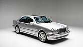 Bild: Mercedes-Benz E 55 AMG (1999) - Lot 108 an der Broad Arrow Monterey Jet Center Auction 2025