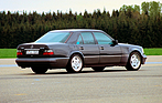 Bild: Mercedes-Benz E 60 AMG (1994) - starke E-Klasse der Baureihe W124