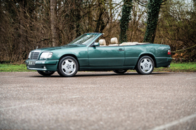 Mercedes Benz E36 AMG Cabriolet (1994) - als Lot 327 angeboten an der RM/Sotheby's Versteigerung in Essen am 11./12. April 2019 (1994)