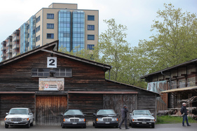 Mercedes-Benz-Klassiker der Siebziger- und Achtzigerjahre aufgereiht - Oldtimer Sunday Morning Zug Treffen am 5. Mai 2019 Mercedes-Benz-Klassiker der Siebziger- und Achtzigerjahre aufgereiht - Oldtimer Sunday Morning Zug Treffen am 5. Mai 2019