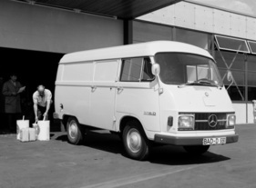 Mercedes-Benz L 306 (1969) - der sogenannte "Hamburger Transporter", der unter dem Markennamen Tempo, Hanomag, Hanomag-Henschel und zuletzt Mercedes-Benz vertrieben wurde
