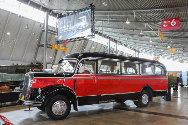 Mercedes-Benz O 3500 (1950) - erfolgreiche Omnibus-Familie aus Sindelfingen/Mannheim - 24. Retro Classics 2025
