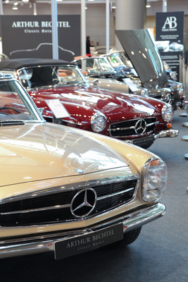 Mercedes-Benz Pagode und 190 SL bei Arthur Bechtel - Retro Classics Stuttgart 2019