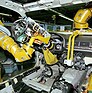 Mercedes-Benz S-Klasse (1991) - Fertigungsroboter bei der Produktion