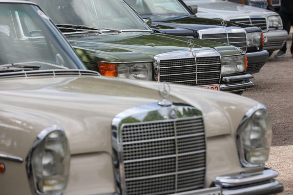 Mercedes-Benz S-Klasse über verschiedene Generationen hinweg - 18. ASC-Classic-Gala Schwetzingen 2022