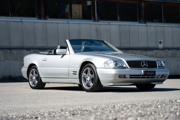 Image: Mercedes-Benz SL 320 R129 (1996) - as lot 70 at the "Classic Automobiles & Motorcycles" auction of the Oldtimer Gallery in Toffen on October 18, 2025
