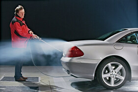 Mercedes-Benz SL 500 (2001) - Arbeit im Windkanal, Ergebnis 0,29 cw