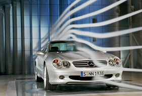 Mercedes-Benz SL 500 (2001) - R230 im Windkanal