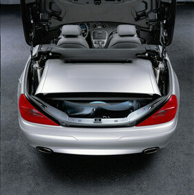 Mercedes-Benz SL 500 (2001) - Variadach nimmt überraschend wenig Gepäckraum weg