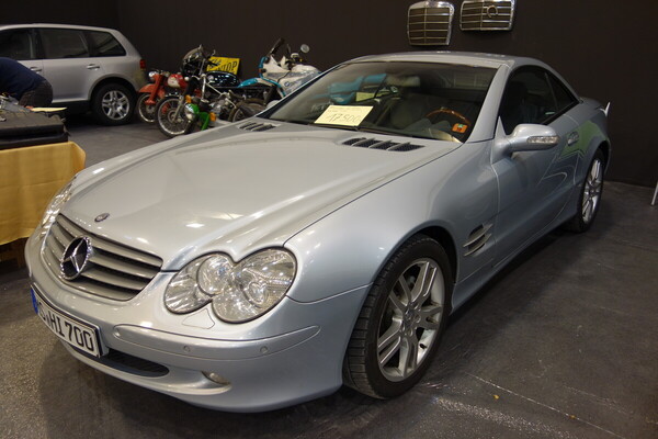 Mercedes-Benz SL 500 (2002) – angeboten für 17'500 € – Essen Motor Show 2023
