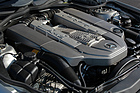 Mercedes-Benz SL 55 AMG (2002) - 500 PS und 700 Nm erzeugt dieses Kraftwerk