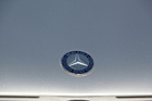 Mercedes-Benz SL 55 AMG (2002) - Mercedes-Zeichen auf der Motorhaube