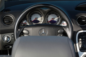 Mercedes-Benz SL 55 AMG (2002) - Mutlifunktionslenkrad
