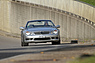 Mercedes-Benz SL 55 AMG (2002) - erreicht hohe Kurvengeschwindigkeiten (© Simon Kwasny, 2020) Mercedes-Benz SL 55 AMG (2002) - erreicht hohe Kurvengeschwindigkeiten (© Simon Kwasny, 2020)