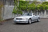 Mercedes-Benz SL 70 AMG Hard-top (1997) - Lot 161 an der Artcurial „Garden Party in Saint-Tropez" Versteigerung 2024 (© Artcurial, 2024) Mercedes-Benz SL 70 AMG Hard-top (1997) - Lot 161 an der Artcurial „Garden Party in Saint-Tropez" Versteigerung 2024 (© Artcurial, 2024)