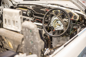 Mercedes-Benz SL R129 (1989) – Techno Classica 2023