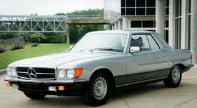 Mercedes-Benz SLC 5.0 Lightweight Homologation Coupé (1979) - als Lot 042 an der Bonhams Quail Motorcar Live & Online Auction am 14. August 2020