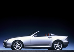 Mercedes-Benz SLK (1994) - Studie 1, gezeigt in Turin im Jahr 1994 - Weltpremiere