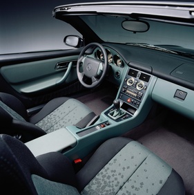 Mercedes-Benz SLK (1998) - modische Innenausstattung