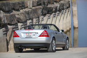 Mercedes-Benz SLK 230 (1997) - hohes Heck, flache Front