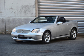 Mercedes-Benz SLK 320 (2000) - als Lot 107 angeboten an der Frühlingsversteigerung der Oldtimer Galerie Toffen am 25. März 2023 (2000)