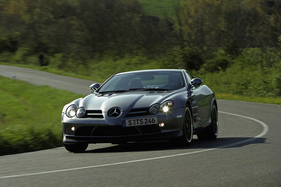 Mercedes-Benz SLR McLaren 722 Edition (2006) - schnelle Kurven sind sein Revier