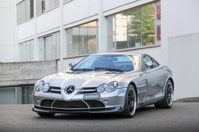 Mercedes-Benz SLR McLaren 722 Edition (2007) - die Luftführung am Bug war bei 722 modifiziert Mercedes-Benz SLR McLaren 722 Edition (2007) - die Luftführung am Bug war bei 722 modifiziert