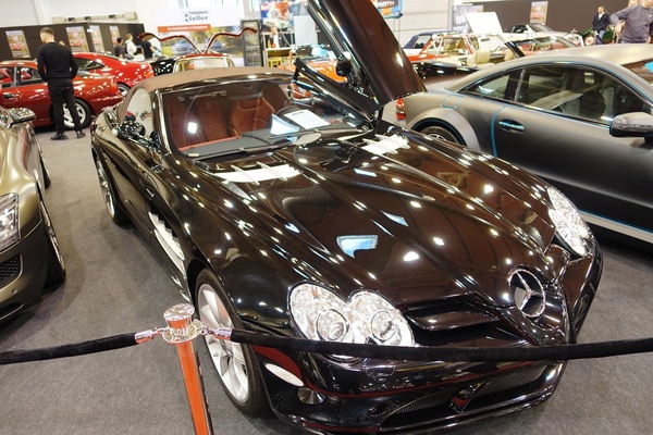 Mercedes-Benz SLR McLaren Roadster (2009) – für 309'900 Euro im Angebot – Essen Motor Show 2024