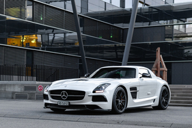 Mercedes-Benz SLS AMG Black Series Coupé (2013) - Lot 248 an der RM/Sotheby's Monaco Versteigerung am 10.11. Mai 2024