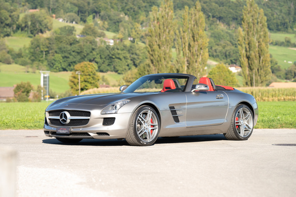 Image: Mercedes-Benz SLS AMG Roadster (2013) - as lot 63 at the "Classic Cars & Motorcycles" auction of the Oldtimer Gallery in Toffen on October 18, 2025