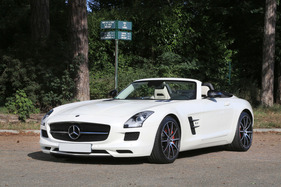 Mercedes-Benz SLS GT Roadster (2014) - als Lot 49 an der Artcurial Mercedes-Versteigerung in Paris am 15. Oktober 2017