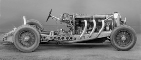Mercedes Benz SSKL (1927) - höchste Entwicklungsstufe der von Ferdinant Porsche konstruierten Baureihe, die mit K begann und von den Typen S, SK, SSKL gefolgt wurde