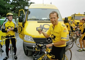 Mercedes-Benz Sprinter (2000) - as support vehicle for the round-the-world cyclists
