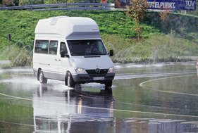 Bild Mercedes-Benz Sprinter (2001) - im Fahrsicherheitstraining