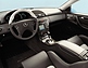Mercedes-Benz Typ CL 55 AMG F1 Limited Edition (2000) - das Interieur ist nicht minder exklusiv - man beachte den Schriftzug hinter dem Schalthebel. (© Daimler AG, 2000) Mercedes-Benz Typ CL 55 AMG F1 Limited Edition (2000) - das Interieur ist nicht minder exklusiv - man beachte den Schriftzug hinter dem Schalthebel. (© Daimler AG, 2000)