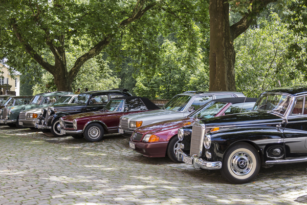 Mercedes-Benz-Typenschau in der Bursagasse – Tübingen Classic Oldtimerfestival 2024