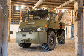 Mercedes-Benz Unimog 406.101 ATV (1983) - als Lot 147 angeboten an der Bonhams Mercedes-Benz-Versteigerung in Stuttgart am 19. März 2016