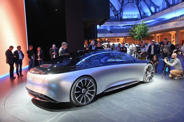 Mercedes-Benz Vision EQS (2019) - Weltpremiere der elektrischen Limousine - IAA in Frankfurt 2019